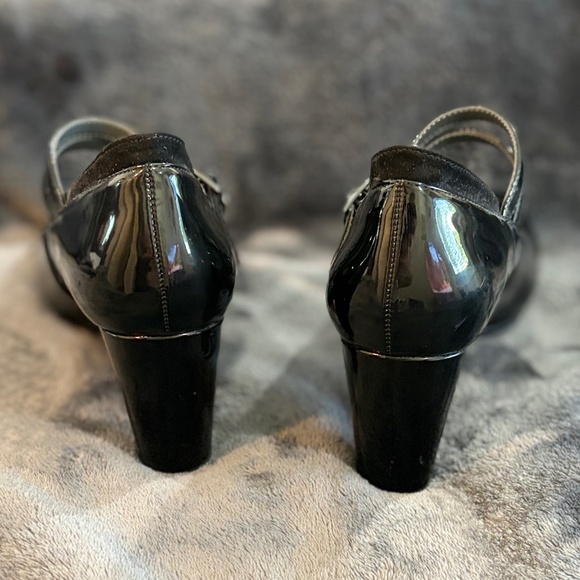 AEROSOLES Black Patent Heels - Picture 6 of 10